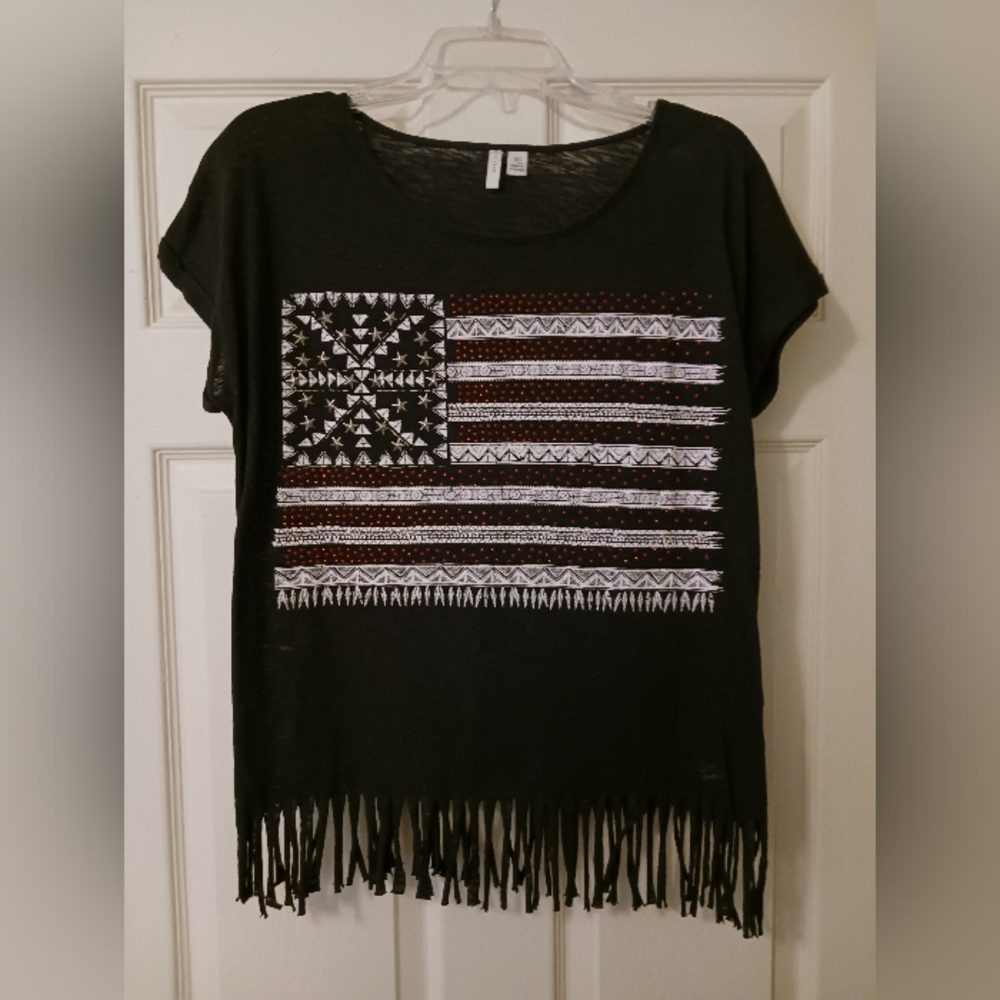 Cato, American Flag, Short Sleeved, Fringe-Bottomed Shirt. Size XS. Black